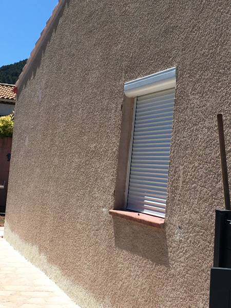 Préparation support avant peinture