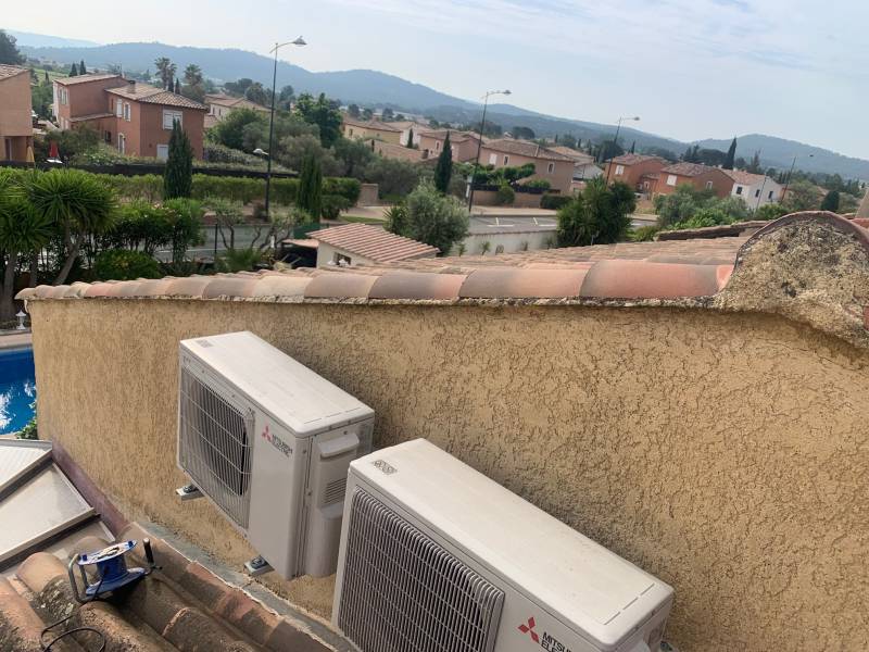 Artisan RGE pour la pose de rive à Hyères dans le Var